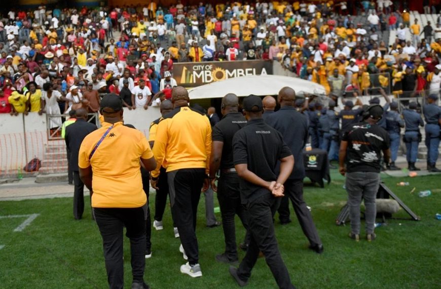 PSL DC comes down hard on Kaizer Chiefs following crowd trouble